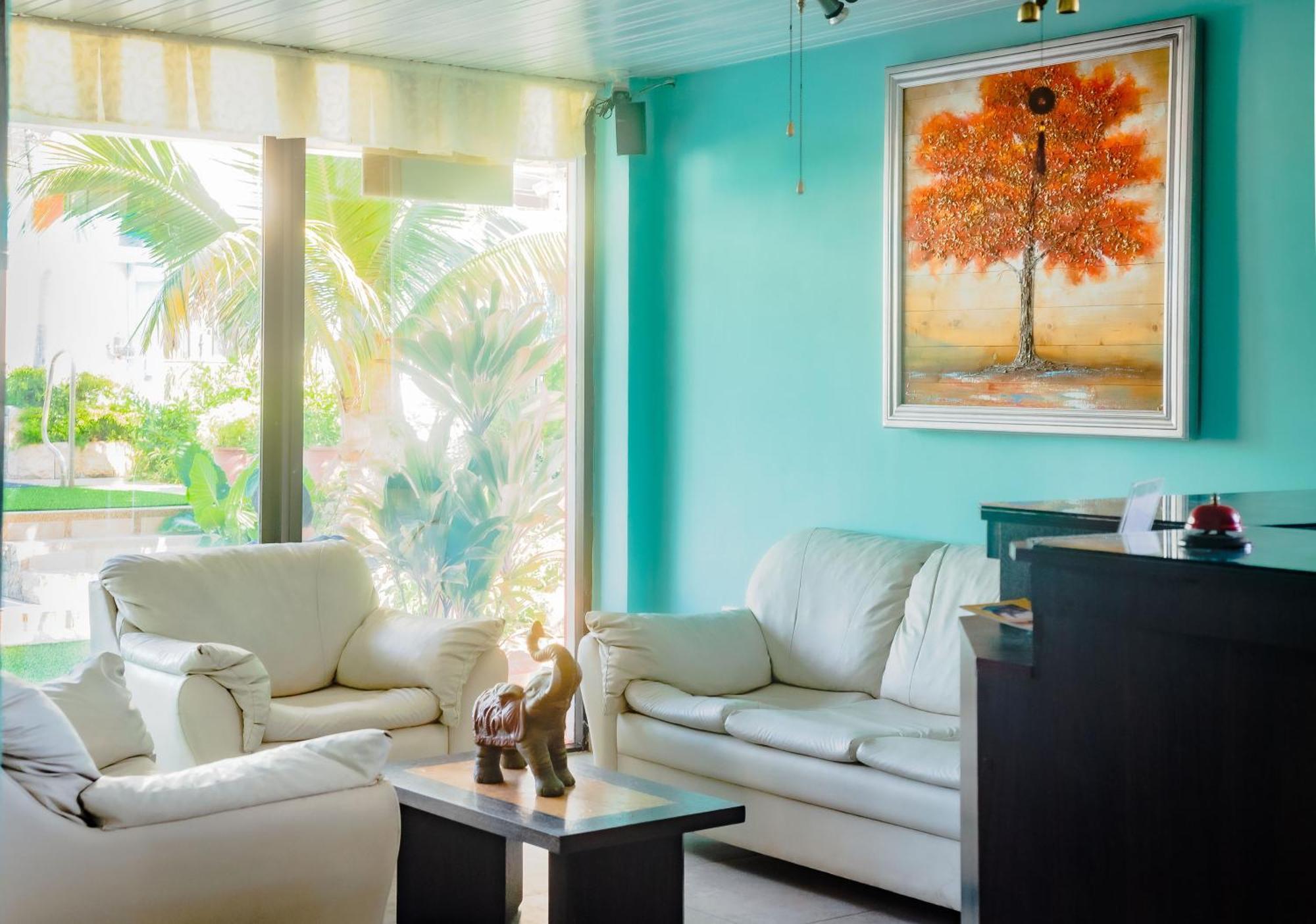 Hostal Antares Manta Exterior photo