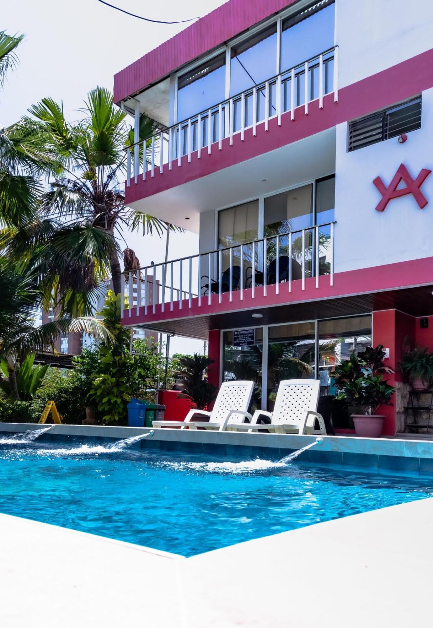 Hostal Antares Manta Exterior photo